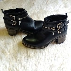 Olivia Miller boots!